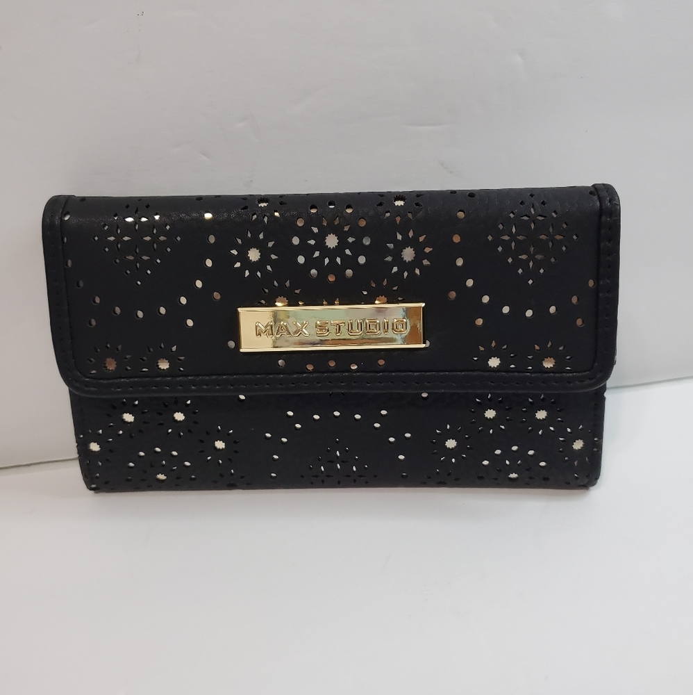 NWOT Max Studio Black Perforated Thin Wallet
